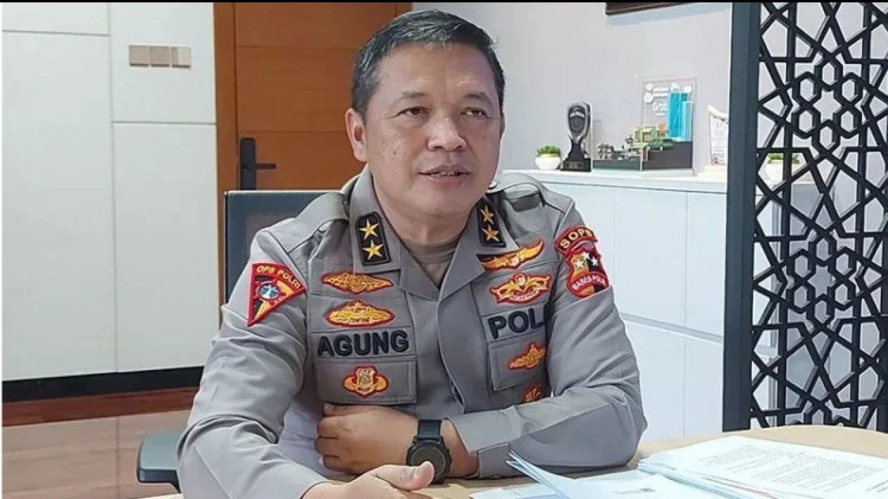 64b236a31a28b-irjen-pol-agung-setya-imam-effend-saat-masih-menjabat-sebagai-asisten-operasi-kapolri-di-jakarta-jumat-1442023_1265_711