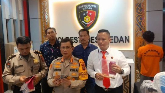 kepala-polrestabes-fotor-20240704135859