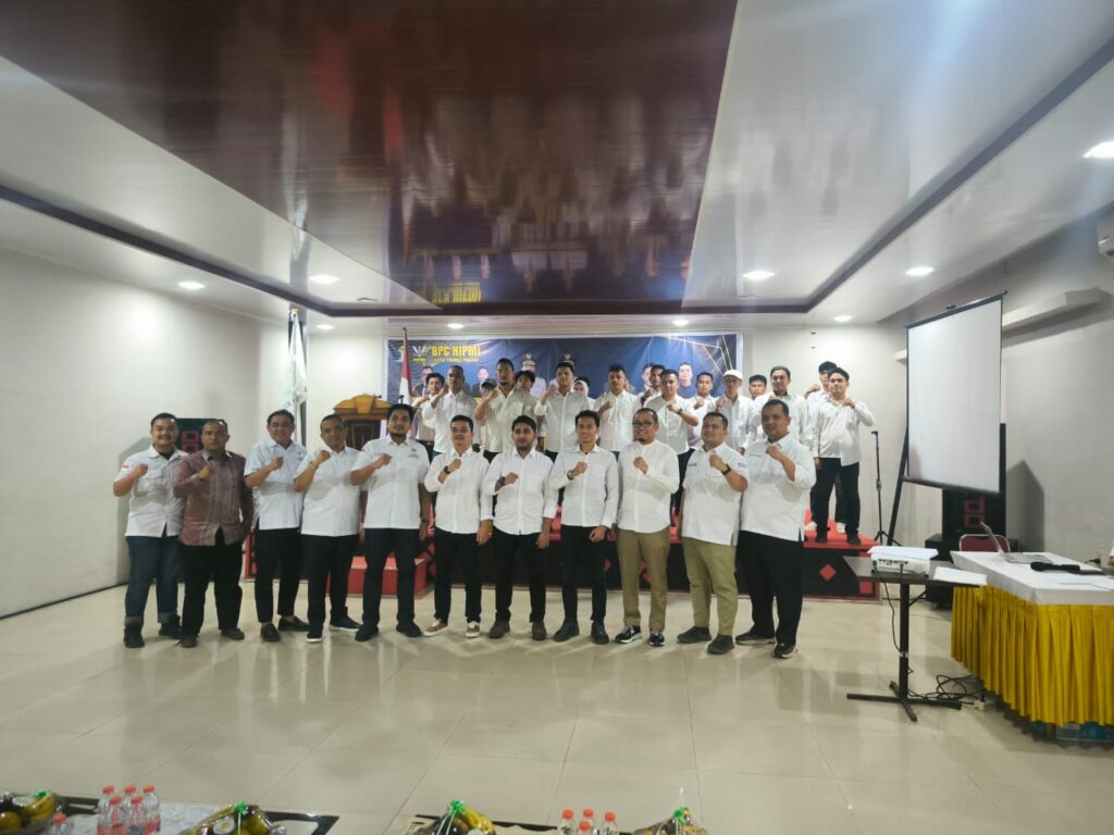 WhatsApp Image 2025-03-02 at 21.11.03